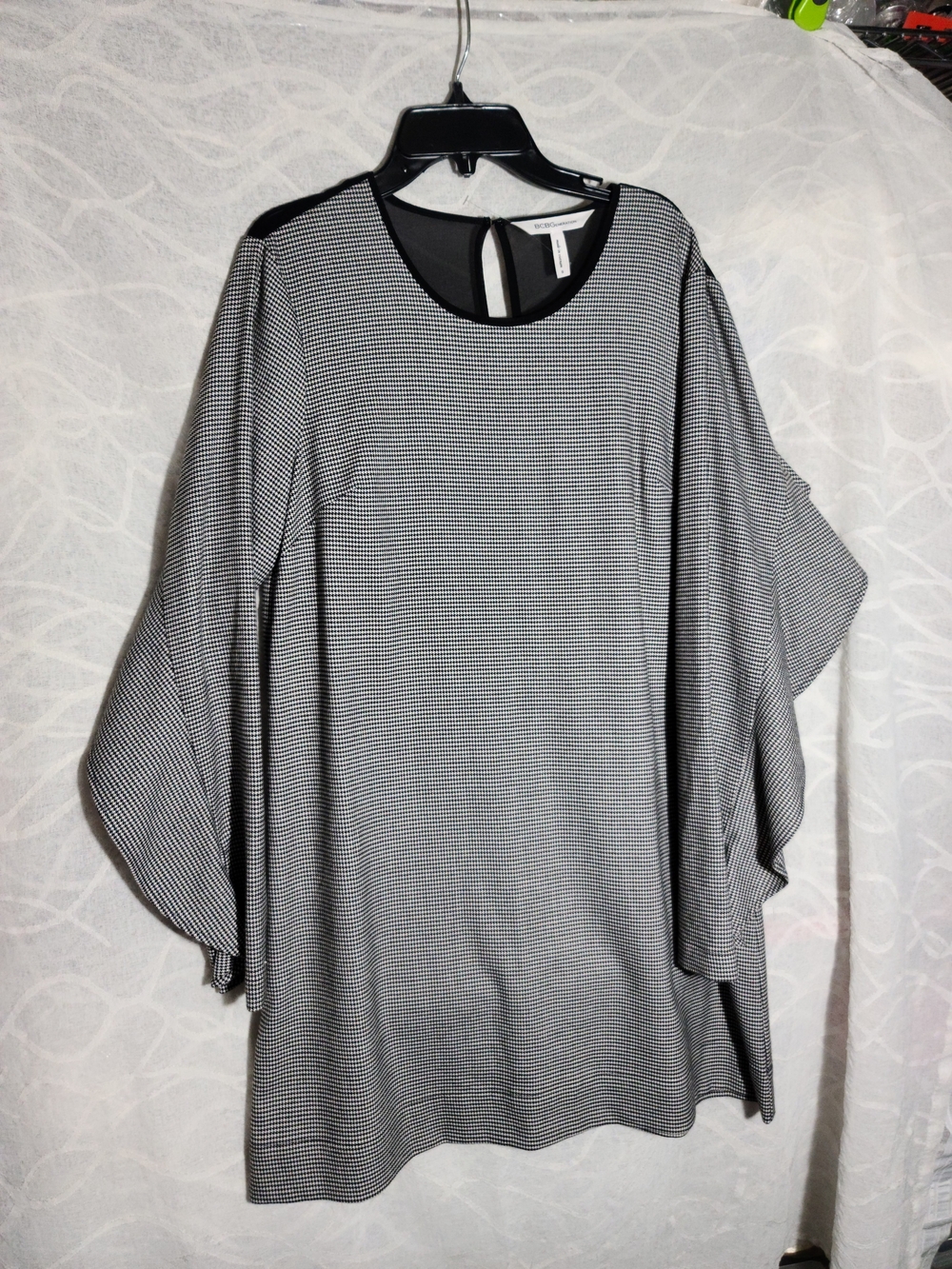 BCBGeneration Black and White Houndstooth Long Sleeve Shift Dress